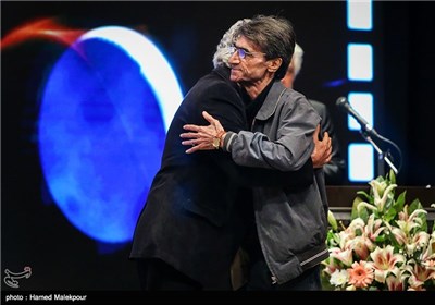ناصر تقوایی و احمدرضا درویش در نهمین شب انجمن منتقدان و نویسندگان سینمای ایران