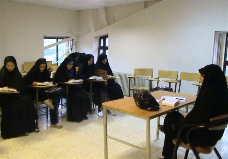 شاخص نسبت استاد به دانشجو در دانشگاه آزاد اسلامی شاهرود ارتقاء می‌یابد