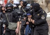 یورش نیروهای امنیتی مصر به دانشگاه الازهر و بازداشت 7 دانشجو