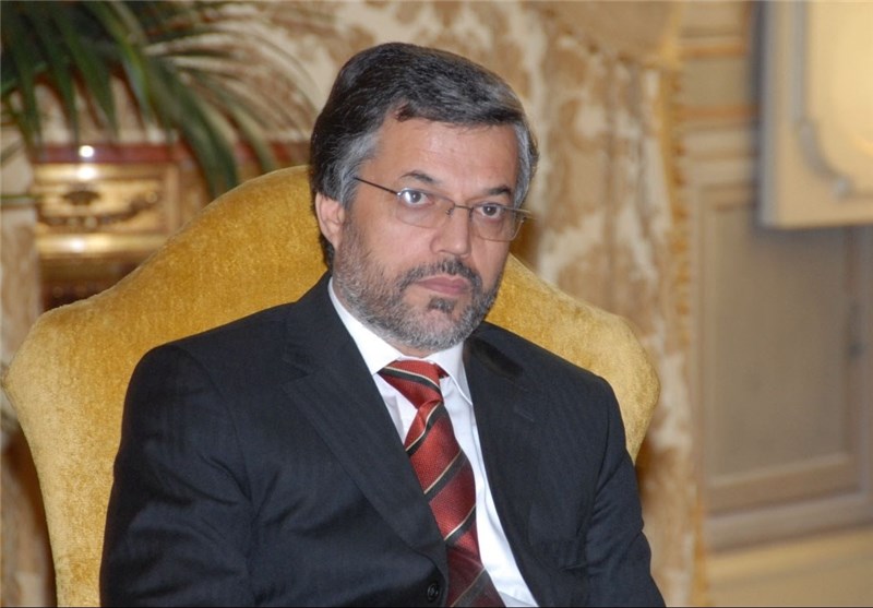 «یونس قانونی» رئیس شورای عالی صلح افغانستان شد