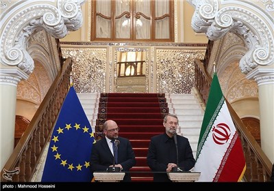 Iran’s Speaker Larijani, EP President Schulz Meet in Tehran