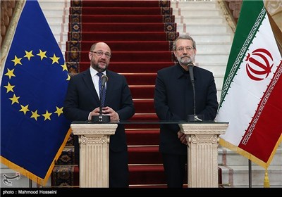 Iran’s Speaker Larijani, EP President Schulz Meet in Tehran