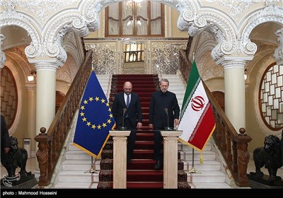 Iran’s Speaker Larijani, EP President Schulz Meet in Tehran