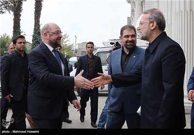 Iran’s Speaker Larijani, EP President Schulz Meet in Tehran