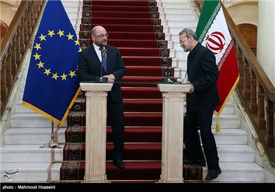 Iran’s Speaker Larijani, EP President Schulz Meet in Tehran