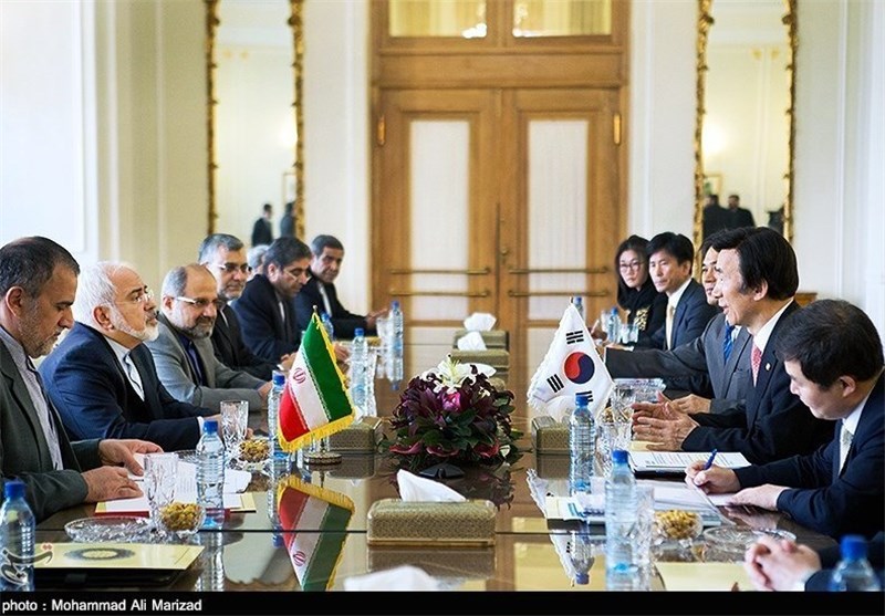 Zarif, South African VP Meet in Tehran