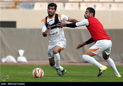 امید ابراهیمی و وحید امیری در تمرین تیم ملی فوتبال