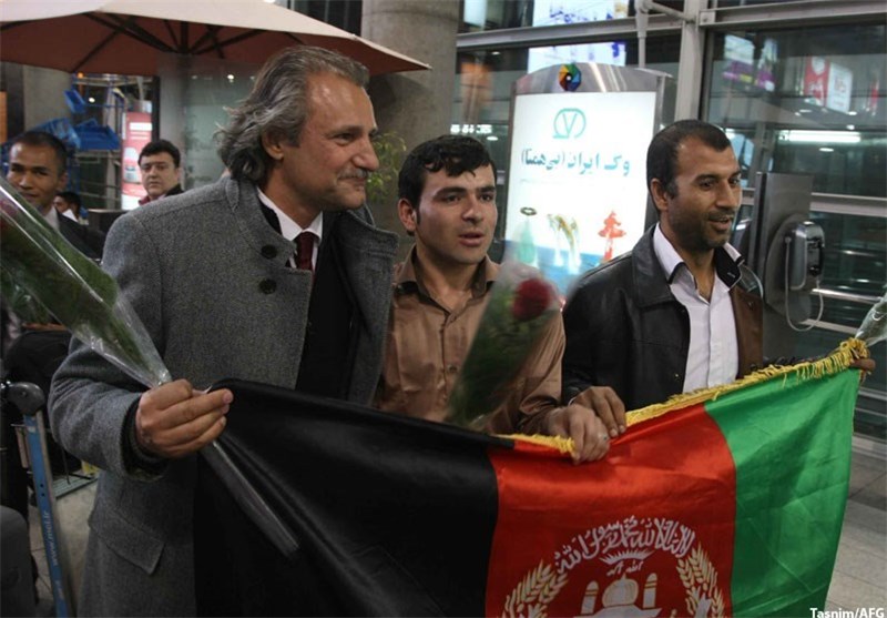 استقبال از تیم ملی فوتبال افغانستان در تهران به روایت تصویر