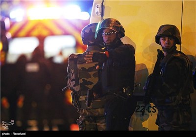 Over 125 People Killed in Simultaneous Terrorist Attacks in Paris 