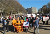 تظاهرات علیه حکم اعدام شیخ نمر مقابل سفارت عربستان در واشنگتن + عکس