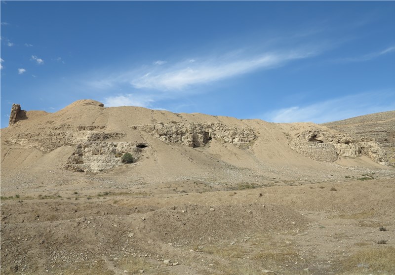 قصر تاریخی ابونصر در گذرگاه وعده‌ها؛ سایت گردشگری «ابونصر و برم دلک» راه‌اندازی می‌شود