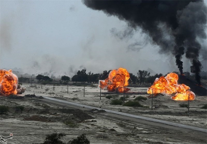 Iranian Army Stages Drills to Repel Possible ISIL Attacks