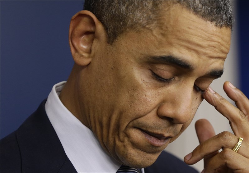 ادای احترام اوباما به قربانیان حملات تروریستی پاریس + عکس