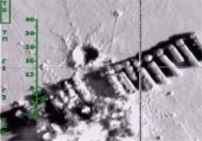 تصاویر و فیلم انهدام تانکرهای نفت داعش