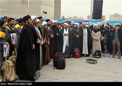 بدرقه خادمین زائران امام حسین (ع) در اربعین - مشهد