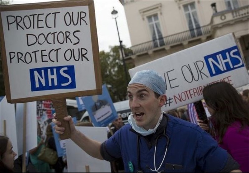 Britain Set for First Mass Strike by Doctors in 40 Years