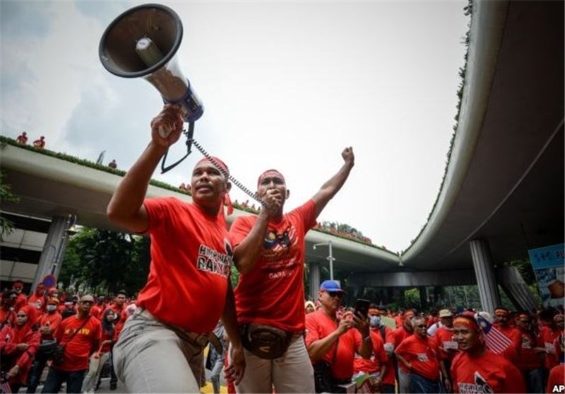 تظاهرات مردم مالزی علیه حضور اوباما در اجلاس آ.سه.آن