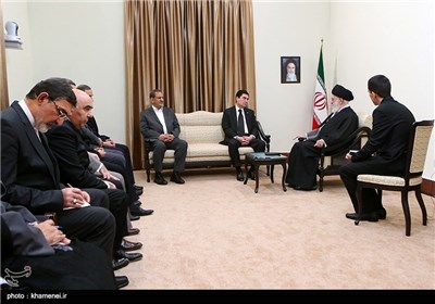 Turkmen President Meets with Supreme Leader in Tehran