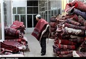 کاهش بافت فرش پشمی به صنعت فرش زنجان ضربه می‌زند