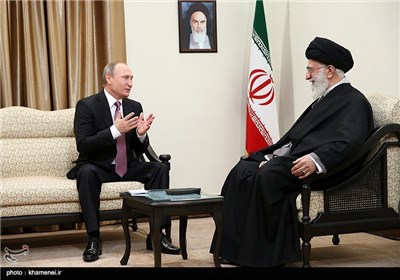 Supreme Leader Meets Russian President Putin