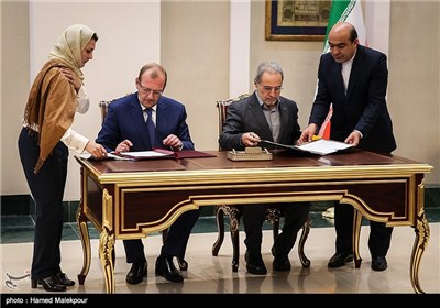 Iran’s Rouhani, Russia’ Putin Hold Press Conference in Tehran