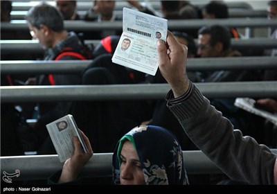 آغاز خروج زائران اربعین از مرز مهران - ایلام