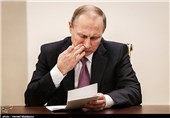 Putin: Someone Earns Billions on Selling ISIL Oil, Human Trafficking