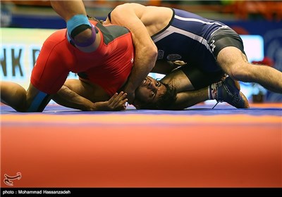 Iran’s Bimeh Razi Wins Title at World Wrestling Clubs Cup