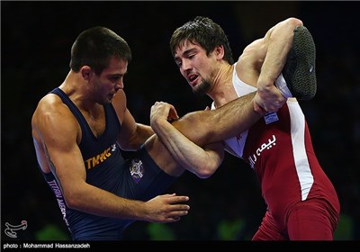 Iran’s Bimeh Razi Wins Title at World Wrestling Clubs Cup