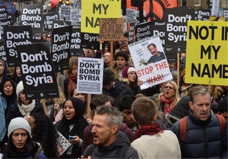 Thousands Rally in London against War in Syria