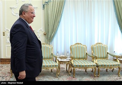 Iran’s President, Greece’s FM Confer on Tehran-Athens Ties
