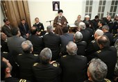 فرماندهان و مسئولان نیروی دریایی ارتش با امام خامنه‌ای دیدار کردند