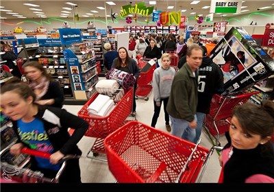 هجوم مردم به فروشگاه‌های آمریکا در جمعه سیاه