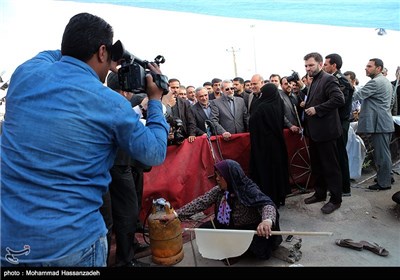 بازدید رئیس مجلس از مرز مهران و شلمچه