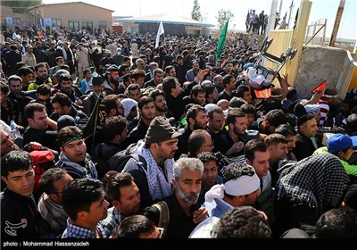 زائران اربعین حسینی در مرز مهران و شلمچه