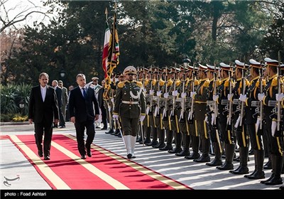 مراسم استقبال رسمی نخست وزیر مجارستان