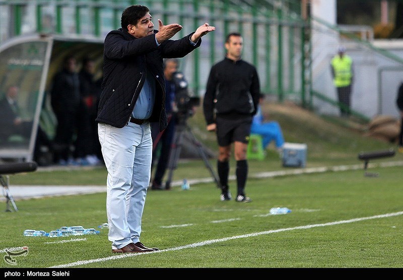 مهاجری: فدراسیون فوتبال به اختلاف کی‌روش و برانکو ورود کند