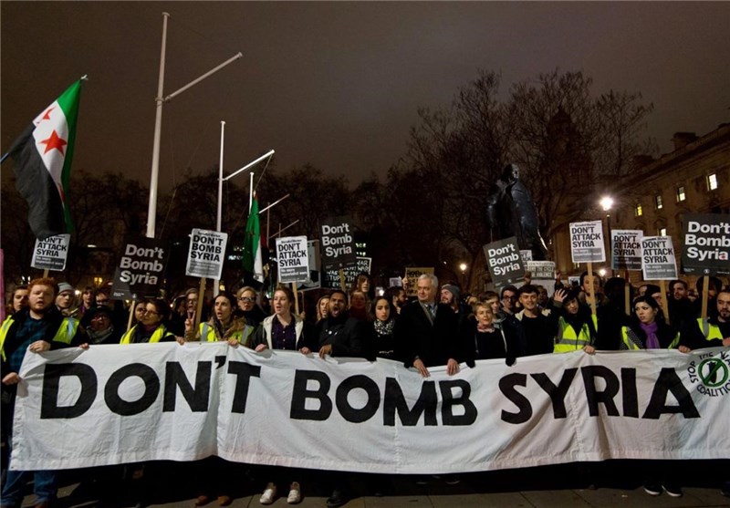 Anti-War Protesters March in London on Eve of Syria Strikes Vote