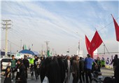 موکبهای مردمی خوزستان در مسیر 15کیلومتری مرزشلمچه در حال آماده‌سازی برای خدمت به زائران حسینی+ تصاویر