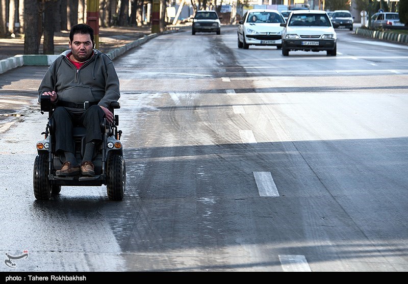 یزد |تصویر جامعه نسبت به افراد دارای معلولیت درست نیست