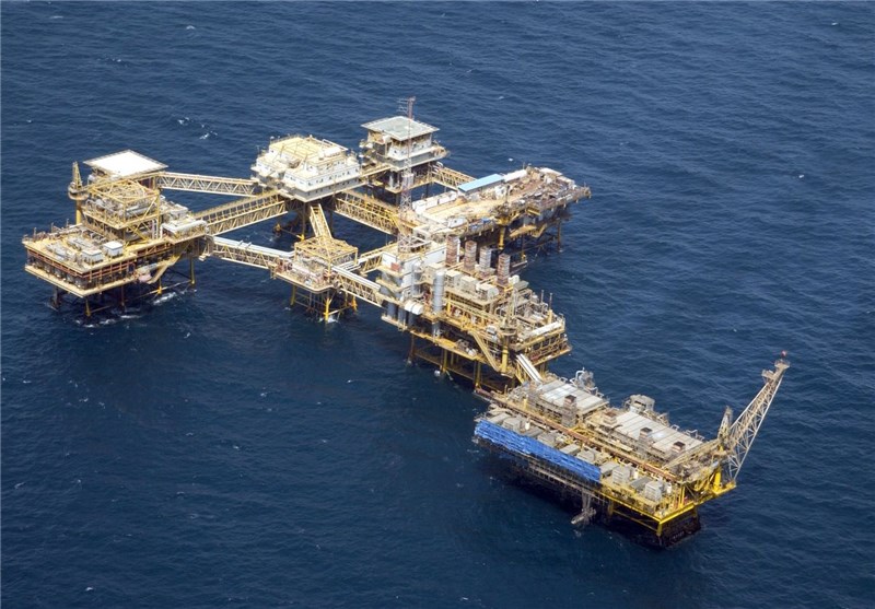 تحقیر شرکت‌های ملی بهره‌بردار در مصوبه الگوی جدید قراردادهای نفتی هیأت وزیران
