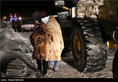 Iran Trying to Reopen Roads Blocked by Snow