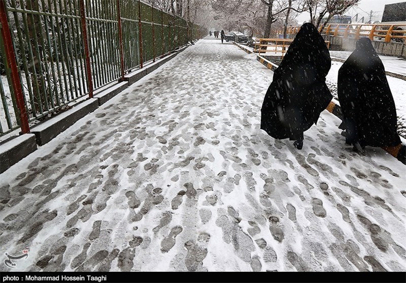 آماده‌باش 5600 نیروی شهرداری مشهد برای مقابله با حوادث احتمالی ناشی از برودت هوا