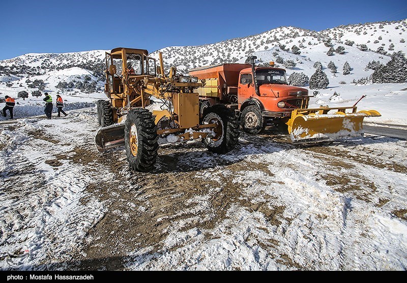 گلستان| جاده توسکستان به علت کولاک شدید مسدود شد