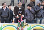 تبریز| جلوگیری از ورود دخترِ هوادار تراکتورسازی به ورزشگاه یادگار امام (ره)