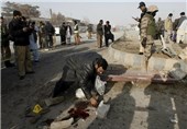 Bomb Kills Soldier, Wounds Four in Pakistan: Police