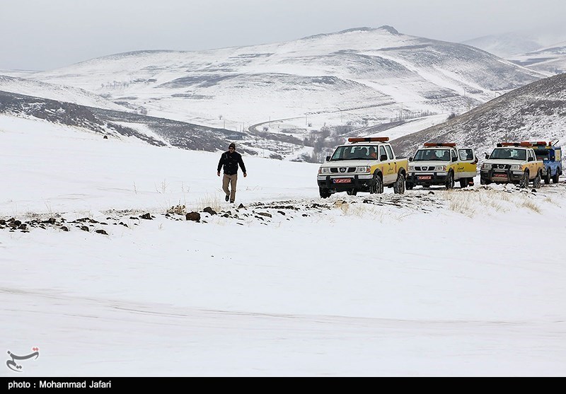 زنجان|برف و کولاک محورهای مواصلاتی استان زنجان را فرا گرفت