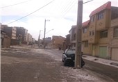 تیرهای چراغ برق سرگردان در خیابانهای ایلام+تصاویر