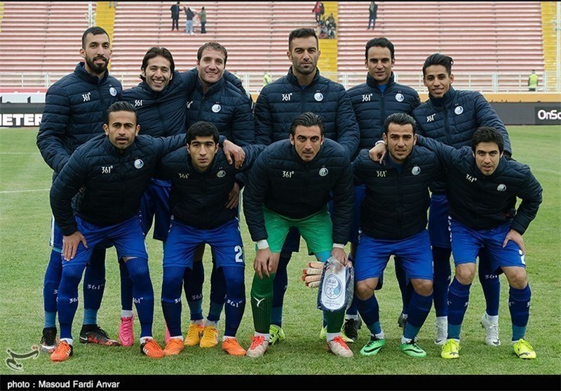 Esteghlal Goes Provisionally Top of Iran Professional League