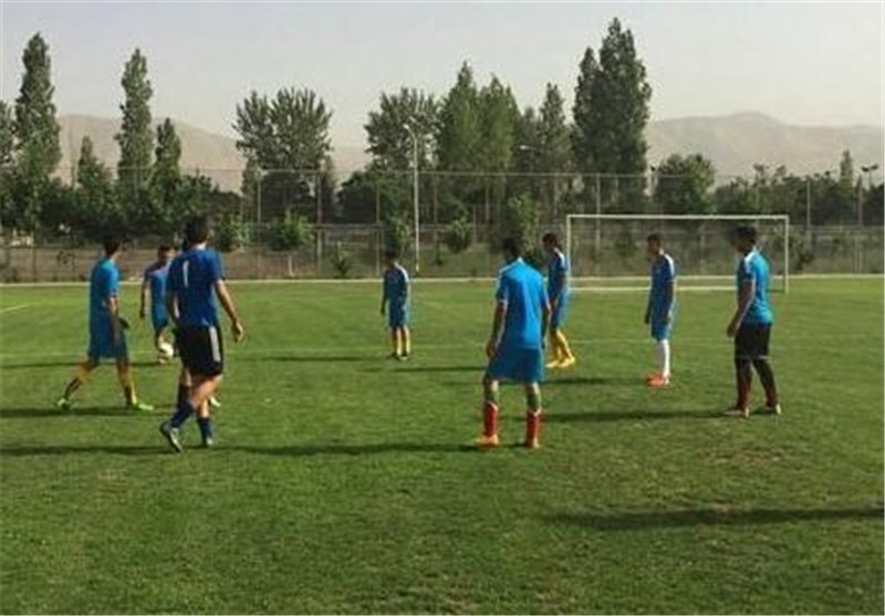 چمنیان 26 بازیکن را به اردوی تیم نوجوانان ایران دعوت کرد